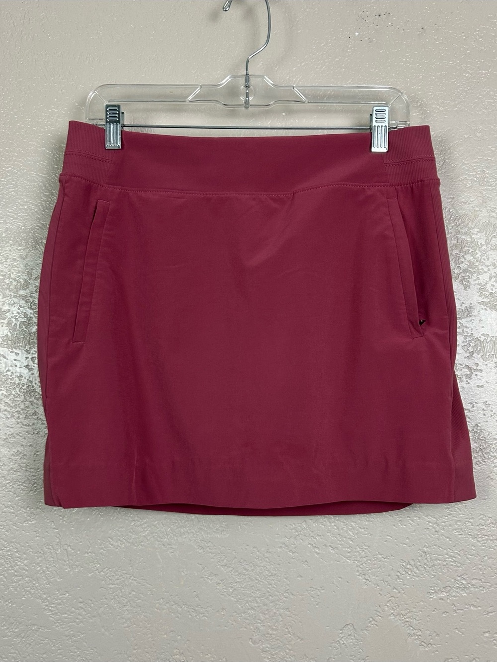 Athleta Deep Raspberry Performance Skort - Picture 2 of 14